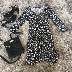 Adoreable Express 3/4 sleeve knit dress.